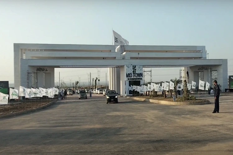 ZSZ Midtown Farms Location on Main Super Highway, Karachi